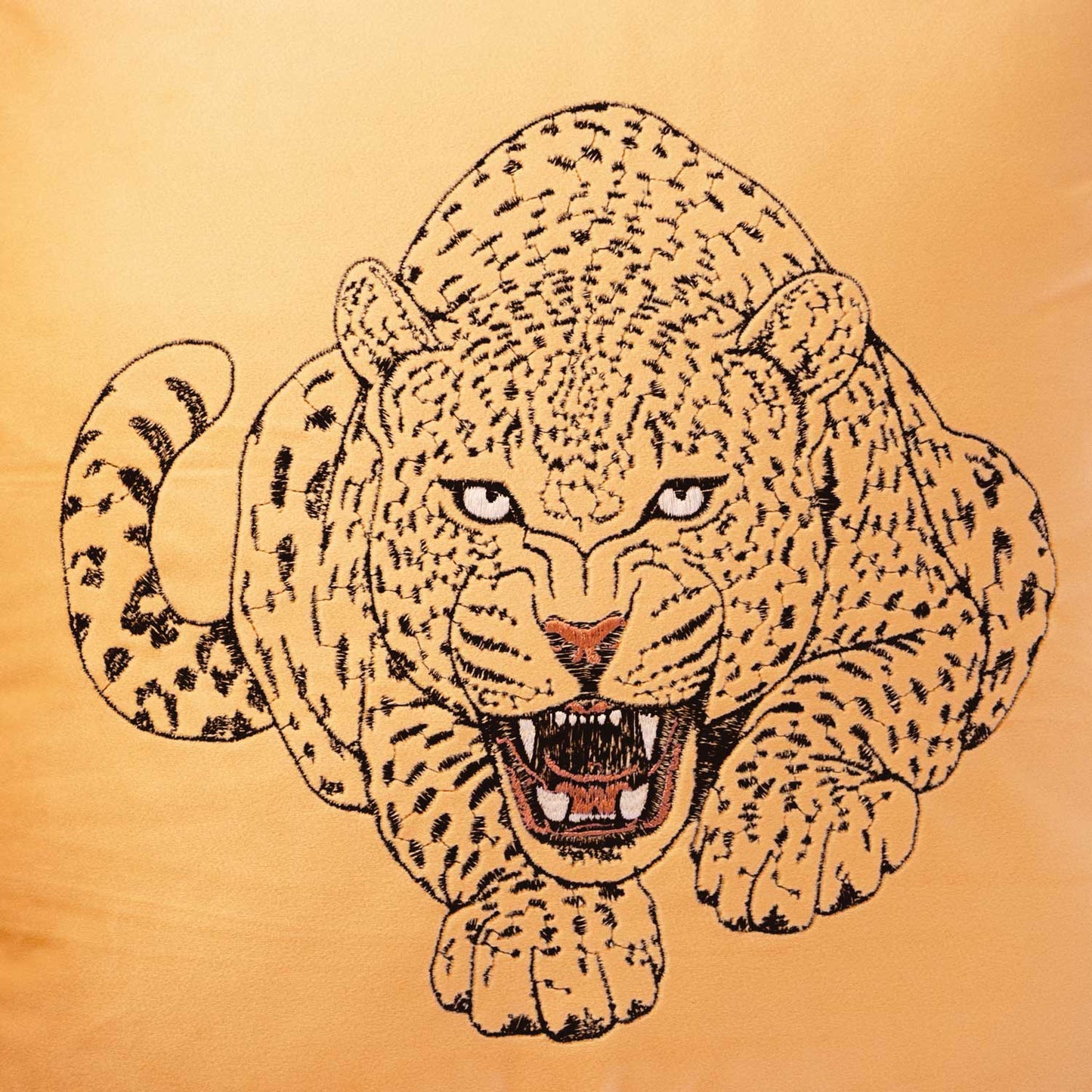 Leopard | Peach