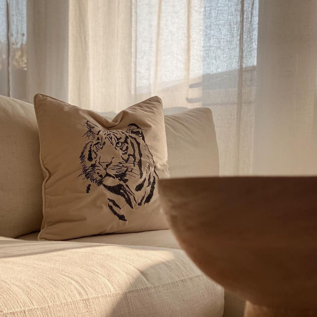 Tiger | Oyster