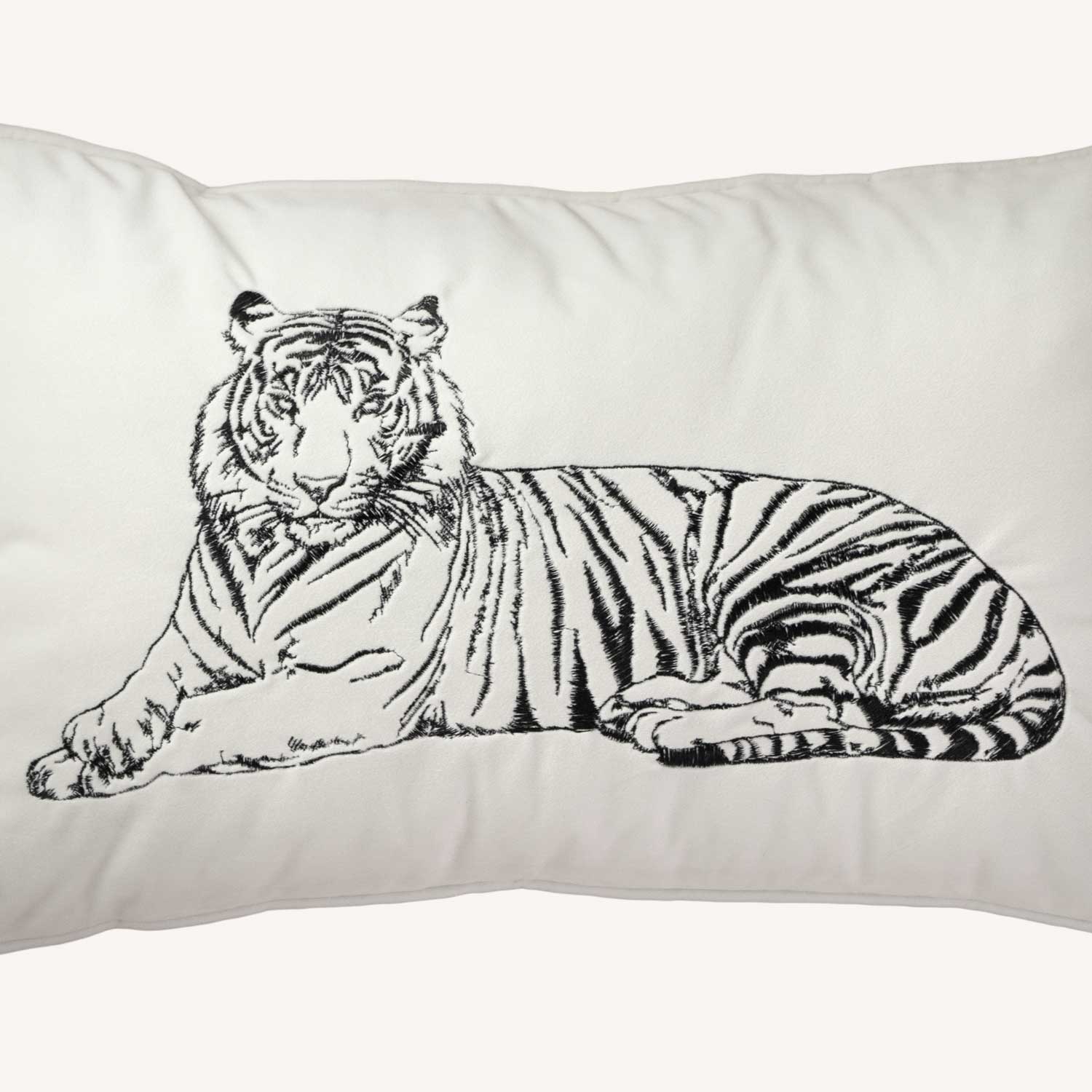 Tiger Lumbar | Eggshell