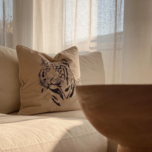 Tiger | Oyster
