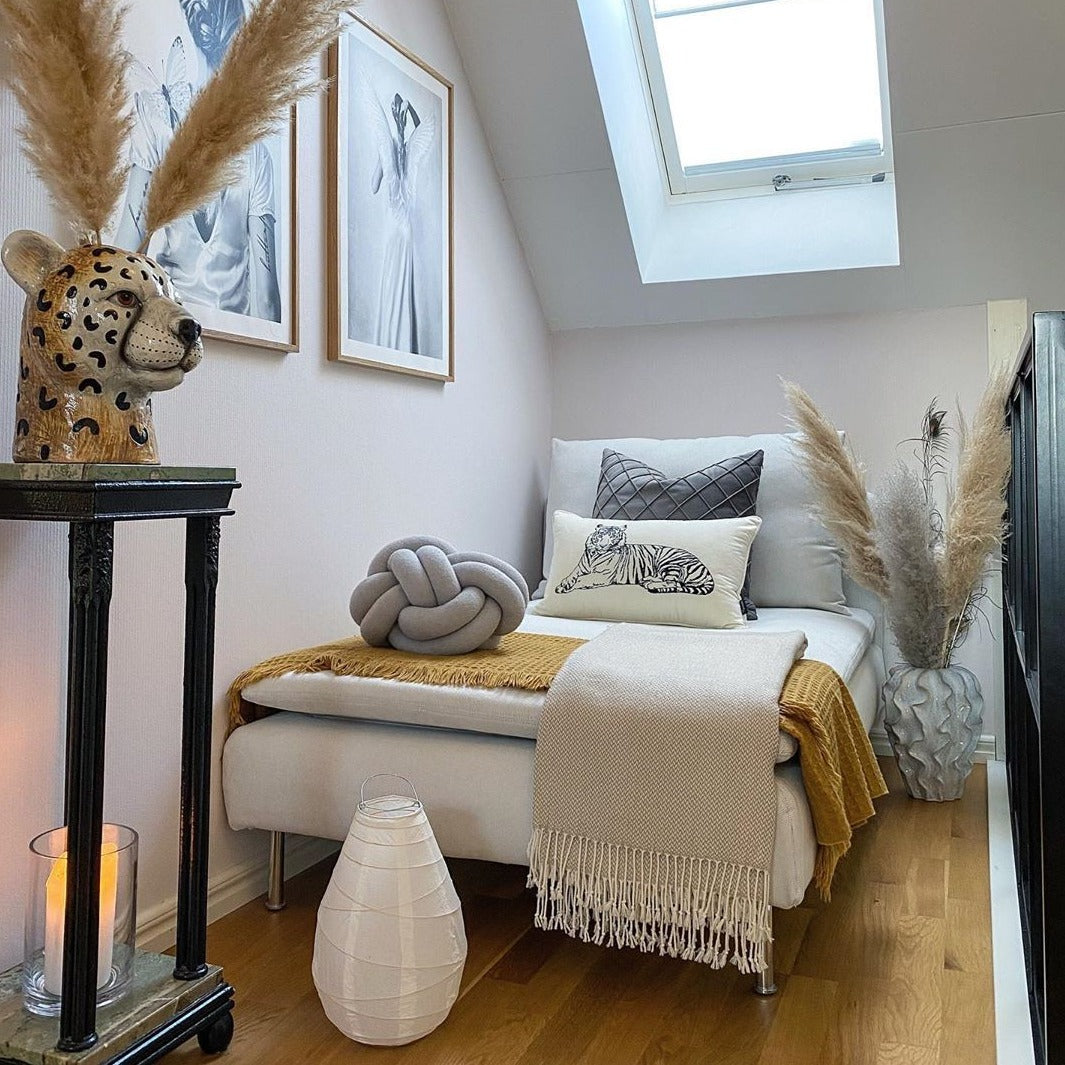 Tiger Lumbar | Eggshell